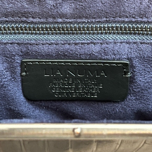 Lia Numa Purse Italian Leather Black Satchel Handles Clasp Handbag Striped - Picture 2 of 7